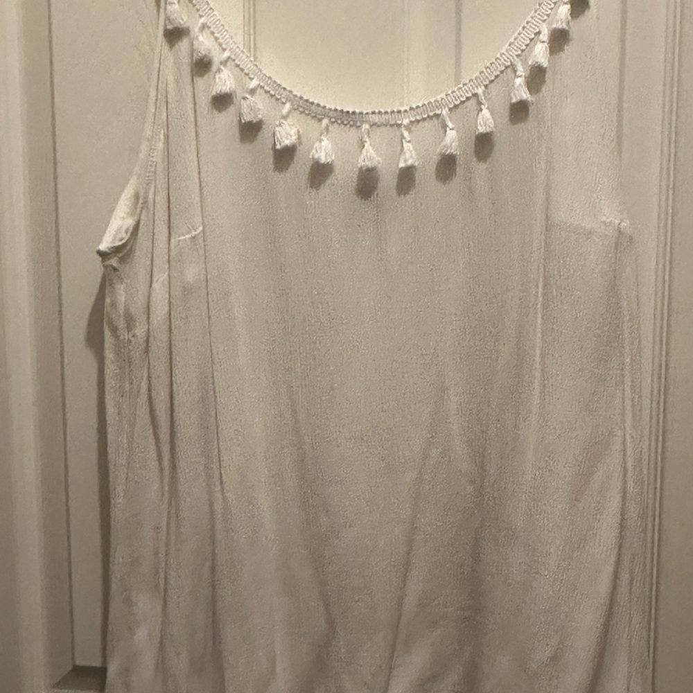 All white pom-poms shell tank